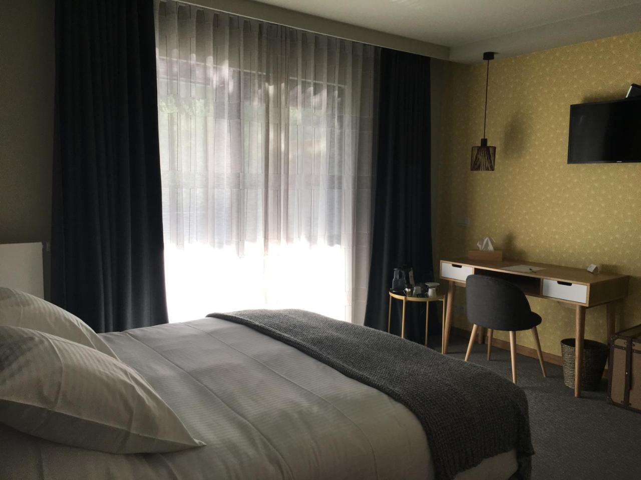 La Libellule Hotel โบแรง ภายนอก รูปภาพ